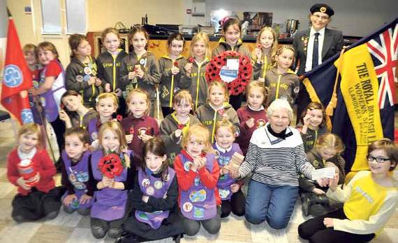 Poppy appeal organisers meet young fund-raisers