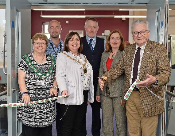 Library reopens after facelift