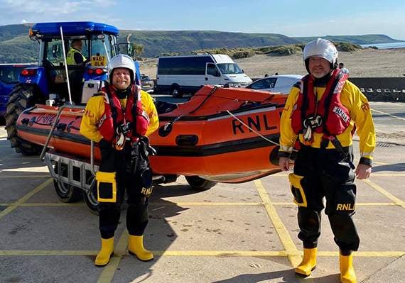 Lifeboat crew rescue group cut off by tide