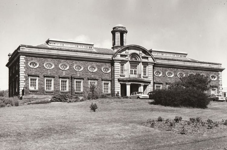 Edward Davies building 1906