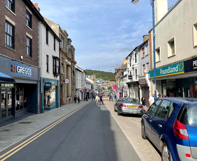 Mad Max motorist drove down high street with metal protruding from car