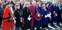 Town council to spend £1,000 on two new mayor hats