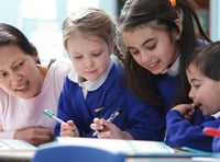 Unions warn of effect on teachers of Welsh language education bill