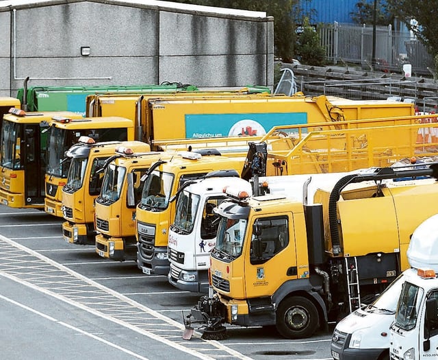 Council leader sorry for missed bin collections