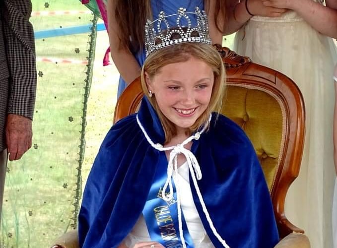 The crowning of the carnival queen Chloe Pemberthy kicked of Borth Carnival celebrations on Saturday. 