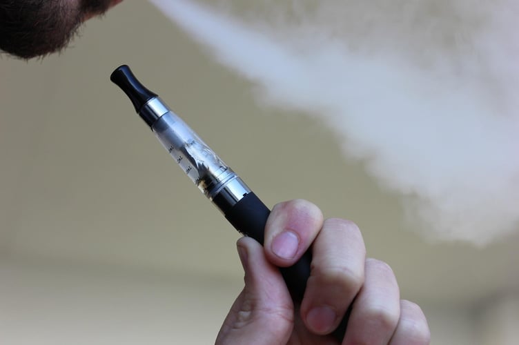 Vaping e cigarette