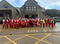 Santa Dash returns to raise cash for RNLI