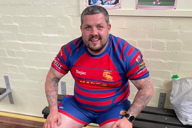 Porthmadog's Ben Humphreys is raising money for Doddie Aid