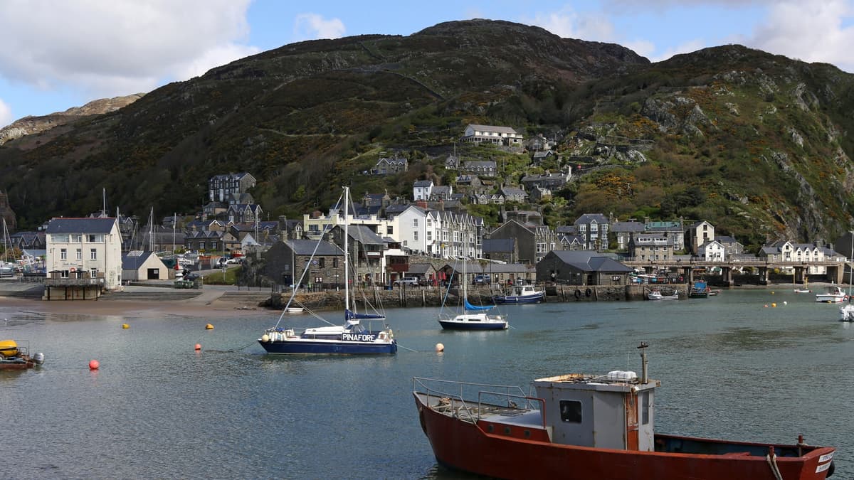 Gwynedd seaside town named one of best places to live in Wales ...