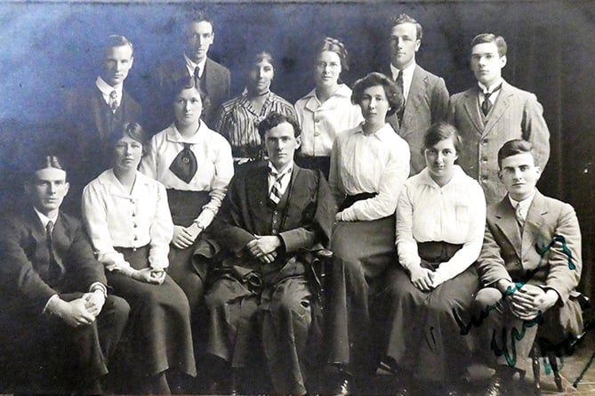 Dorothy Banarjee with fellow students at Aberystwyth