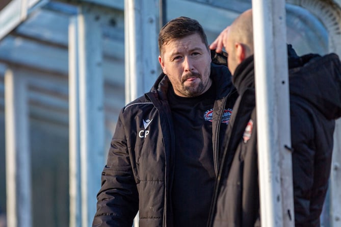 HOLYWELL, WALES - 2 JANUARY 2023 - Porthmadog Manager, Craig Papirnyk at the JD Cymru North fixture between Holywell Town and Porthmadog at the Achieve More Training Stadium, Holywell (Pic by Nik Mesney/FAW)