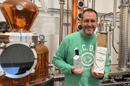 Actor’s new role as gin-maker