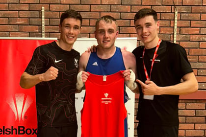 Josh wins Welsh senior title less than a year after taking up boxing