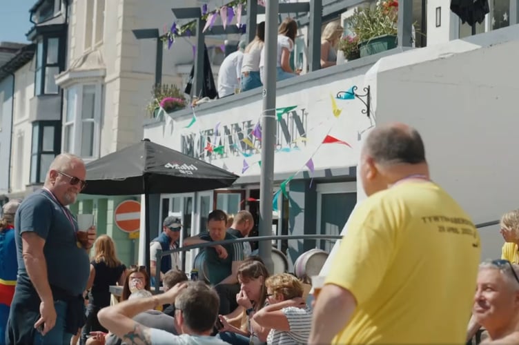 Participants enjoyed a well-earned drink at the Britannia Inn