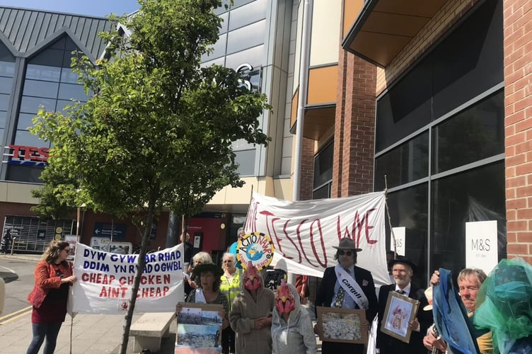 Protestors outside Tesco