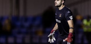 Goalkeeper Leigh Jenkins returns to Penrhyncoch