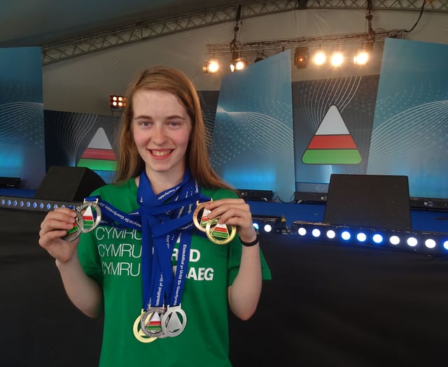 Lleucu-Haf shines with 13 medals at Urdd Eisteddfod