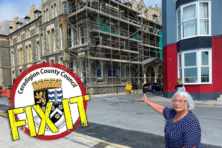 Swyddfa'r Sir Aberystwyth Fix It Mair Benjamin