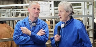 Dunbia hosts world-renowned animal welfare expert