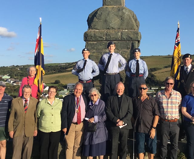 Royal British Legion holds annual cliff-top memorial service