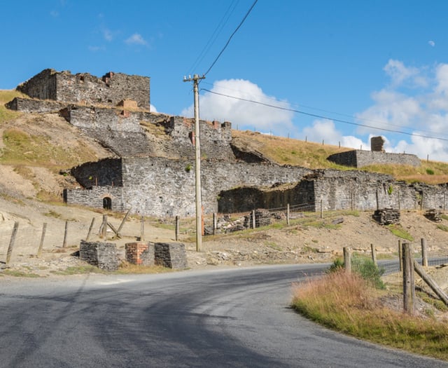 £7,000 fine for dumping construction waste in former mine