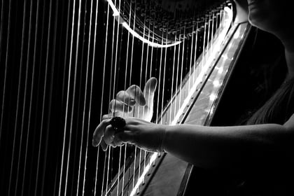 Harp and oud duo all set for Pwllheli concert