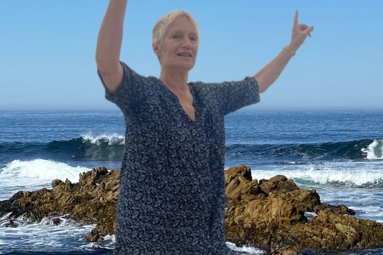 Susie Ennals led a 100-strong choir at the bandstand on Aberystwyth promenade