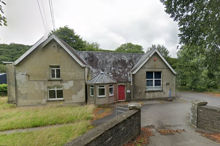 Cribyn school