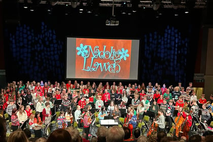 Young musicians put on a festive treat