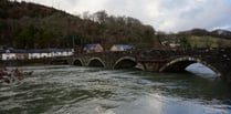 Pedestrians allowed and free parking to help with Dyfi bridge closure