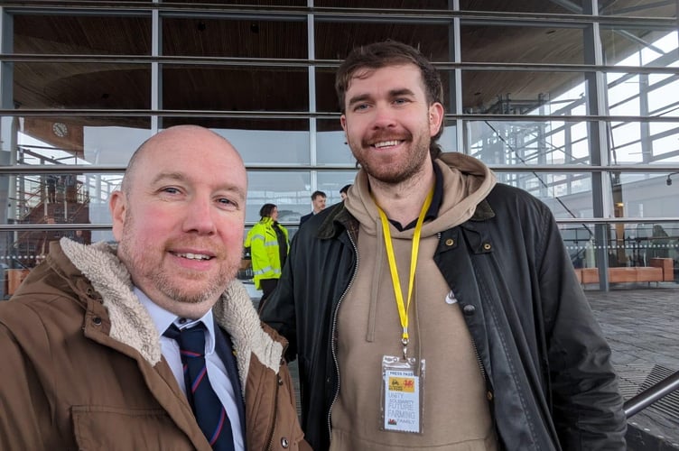 Mabon ap Gwynfor MS and fellow farmer Ioan Humphreys