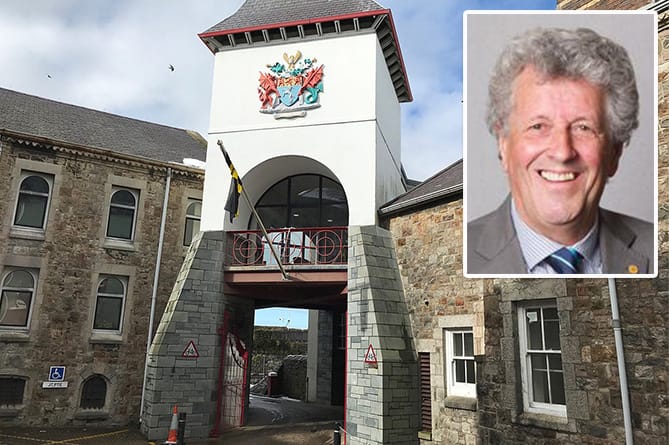 Gwynedd Council headquarters and, inset, Cllr Ioan Thomas (Photo: Gwynedd Council)