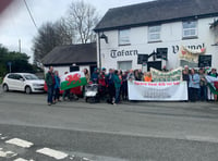 Row rumbles on over plan to turn former Gwynedd pub into holiday let