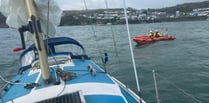 Lifeboat rescues stranded yacht