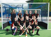 Ysgol Uwchradd Tywyn hockey team through to under 12s national finals