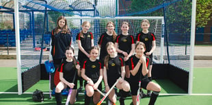 Ysgol Uwchradd Tywyn hockey team through to under 12s national finals