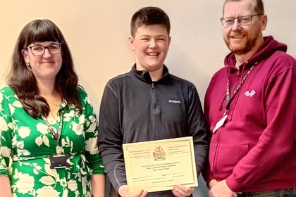 Gwynedd student wins national prize for financial skills