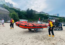 New Quay RNLI attend to casualty with suspected broken leg