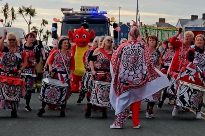Barmouth celebrate weekend with carnival, music, a raft race and more