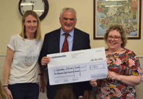 Aberystwyth golfers raise money for Bronglais unit