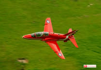 Red arrow zooms through the Mach Loop