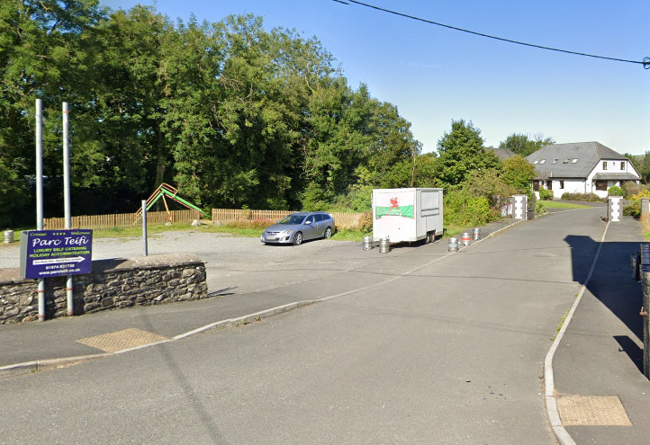 The entrance to Parc Teifi