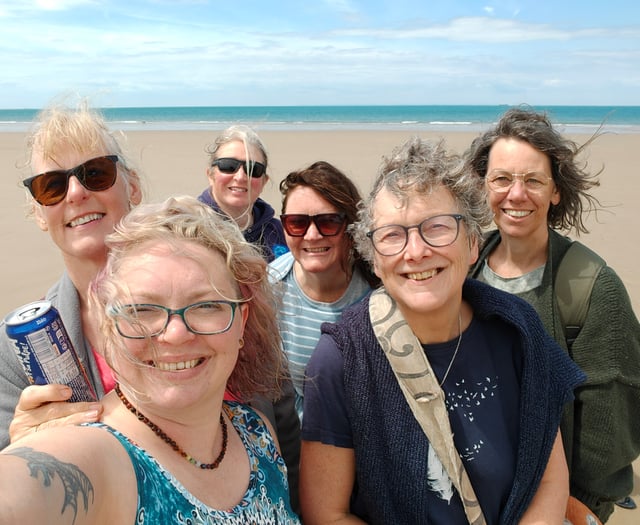 Ceredigion women swim the English Channel to raise money for RNLI