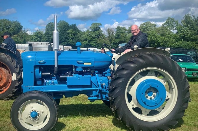 Lampeter Show