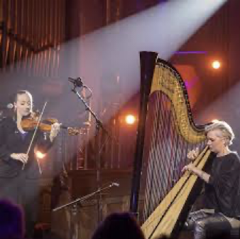 Catrin Finch & Aoife Ni╠ü Bhriain