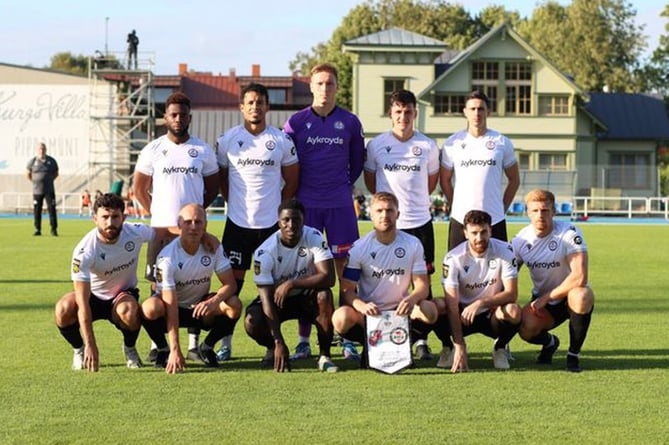 The Lakesiders line up in Paide