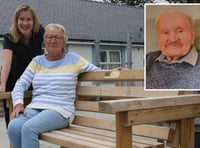 Blaenau fundraiser donates bench in memory of dad