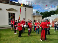 Carnival organisers pay tribute to Machynlleth councillor