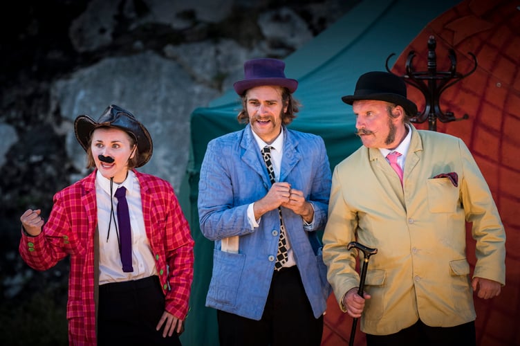 A performance of Hound of the Baskervilles by Illyria Theatre Company in Cornwall.