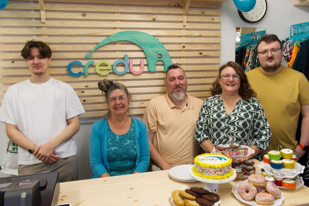 Flooded Machynlleth charity shop gets grand reopening with newer bigger space